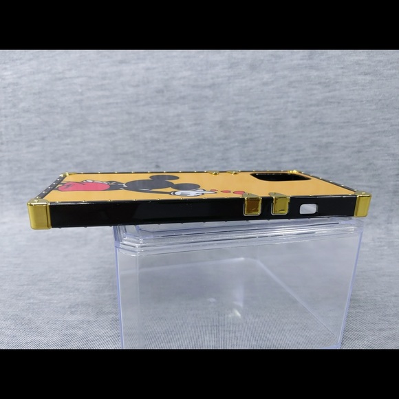 🎉 3/$20 3x 👯‍♀️Host Pick⚡️Phone case w/Mickey Mouse Print- iPhone 12 Pro Max - Picture 5 of 10